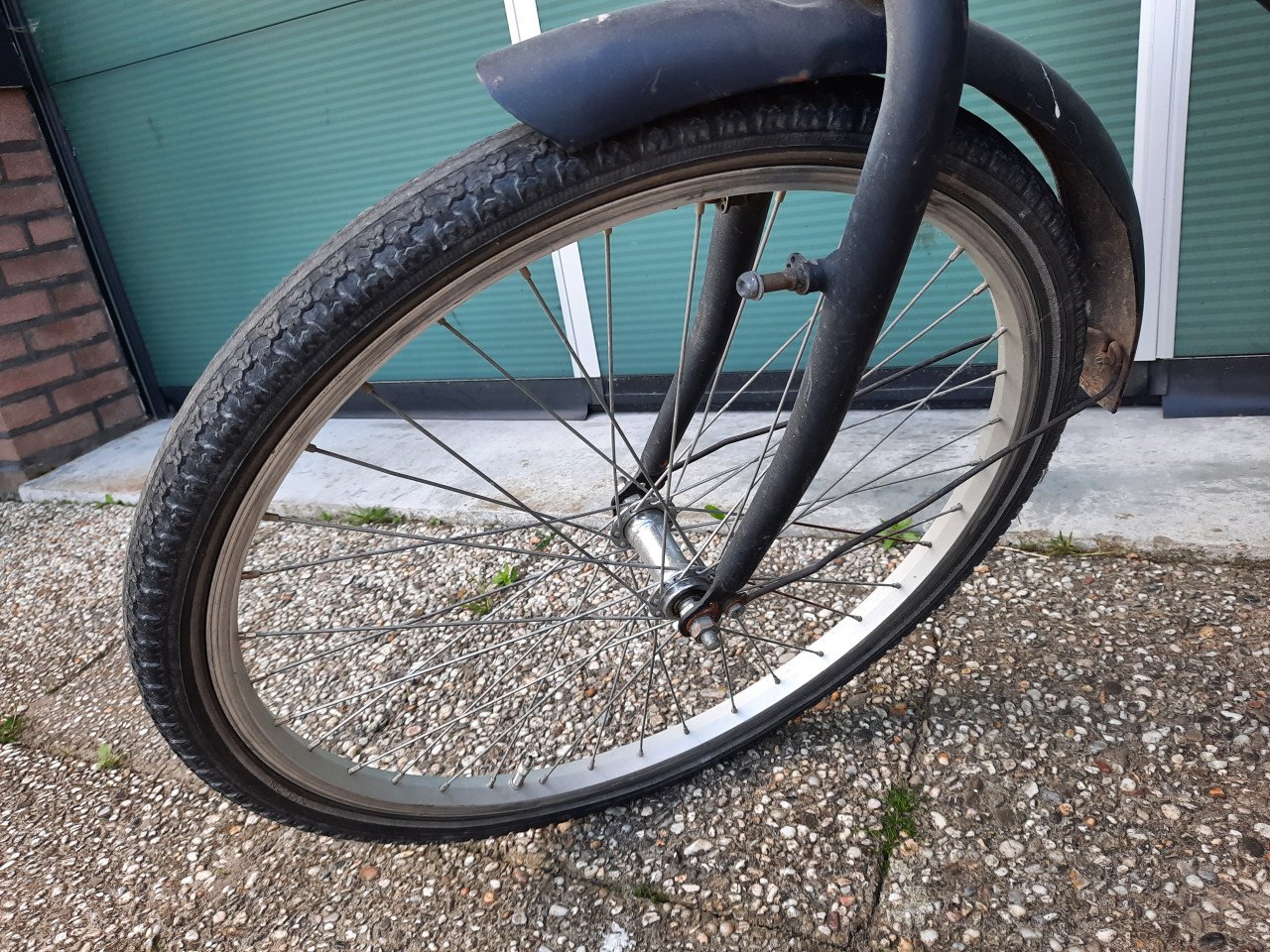 Fiets Cumberland courier zwart