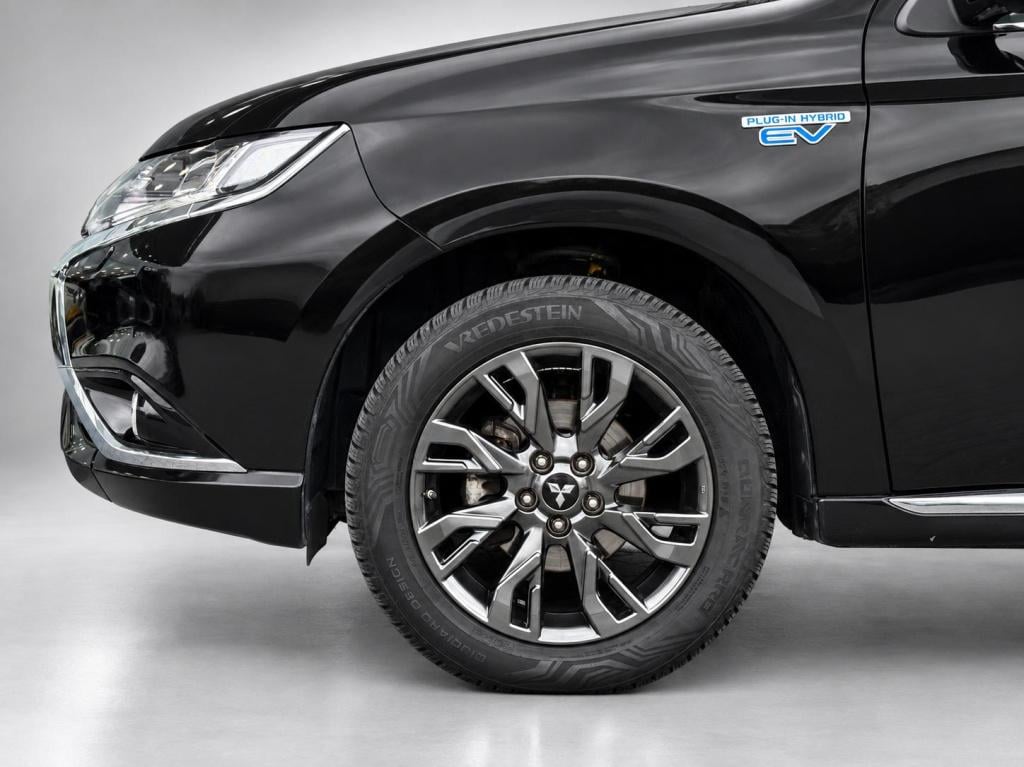 Mitsubishi Outlander 2.0 phev s-edition afneembare trekhaak!