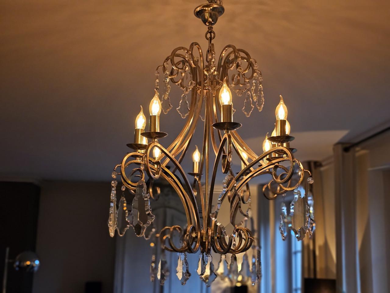 Mooie gezellige kroonluchter 12 armen