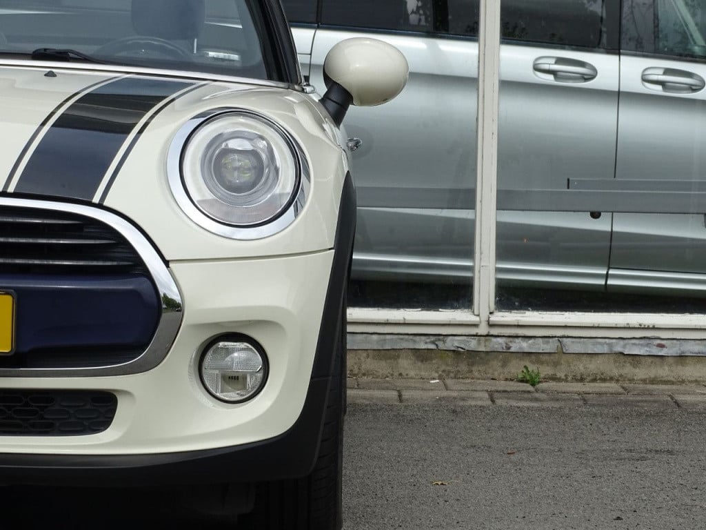 Mini Cooper Cabrio mini 1.5 pepper serious business
