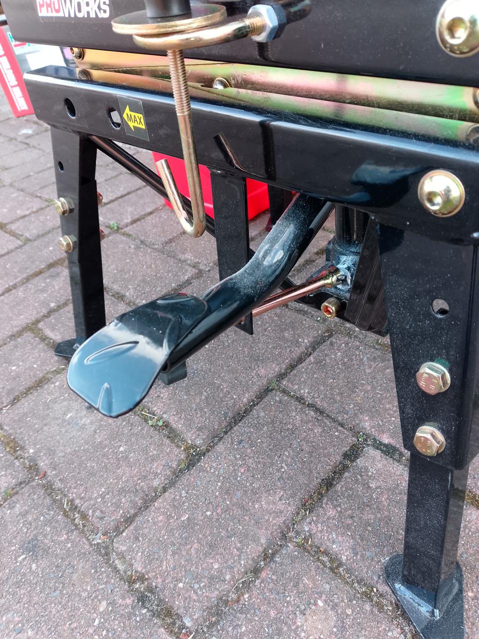 Motorlift en snel tank