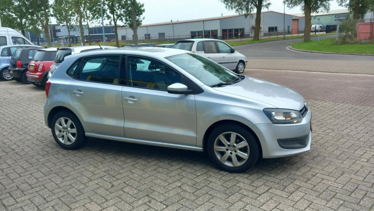 Volkswagen Polo 1.2 Easyline 5drs 2011 airco navigatie lm-velgen 145.000km