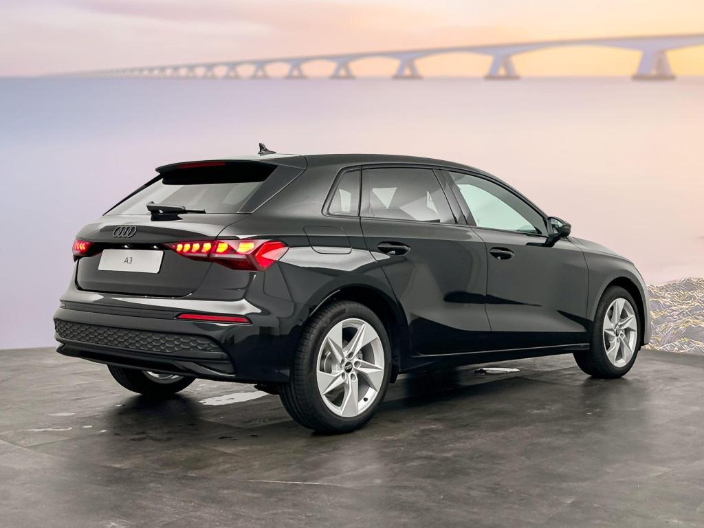 Audi A3 sportback advanced edition 40 tfsi e 150 kw / 204 pk sportba