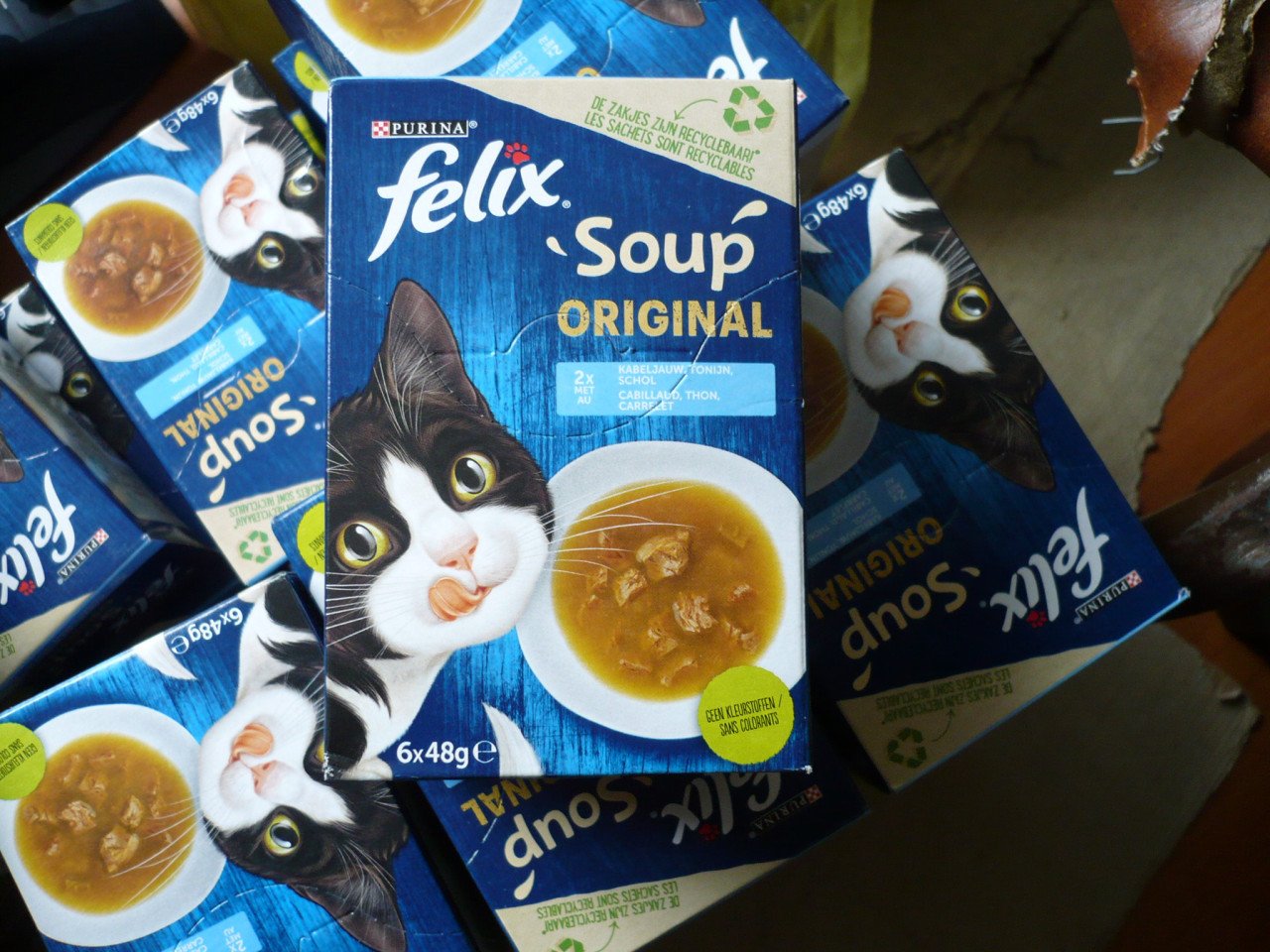 Felix Soup Kattenvoer 6 x 48 g`- 47 stuks