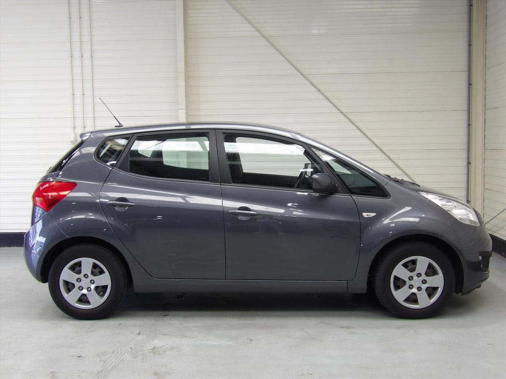 Kia Venga 1.6 automaat x-tra