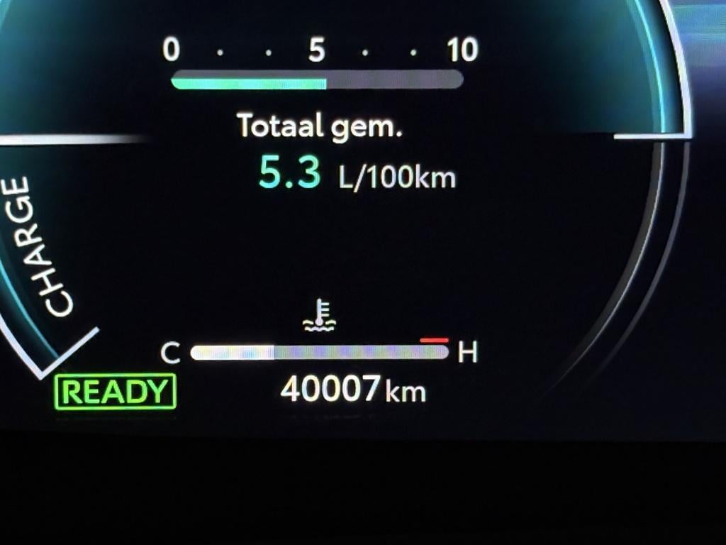 Toyota C-hr 1.8 hybrid 140 dynamic