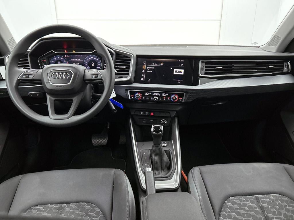 Audi A1 Sportback 35 tfsi pro line s | automaat | parkeer sensoren | climat