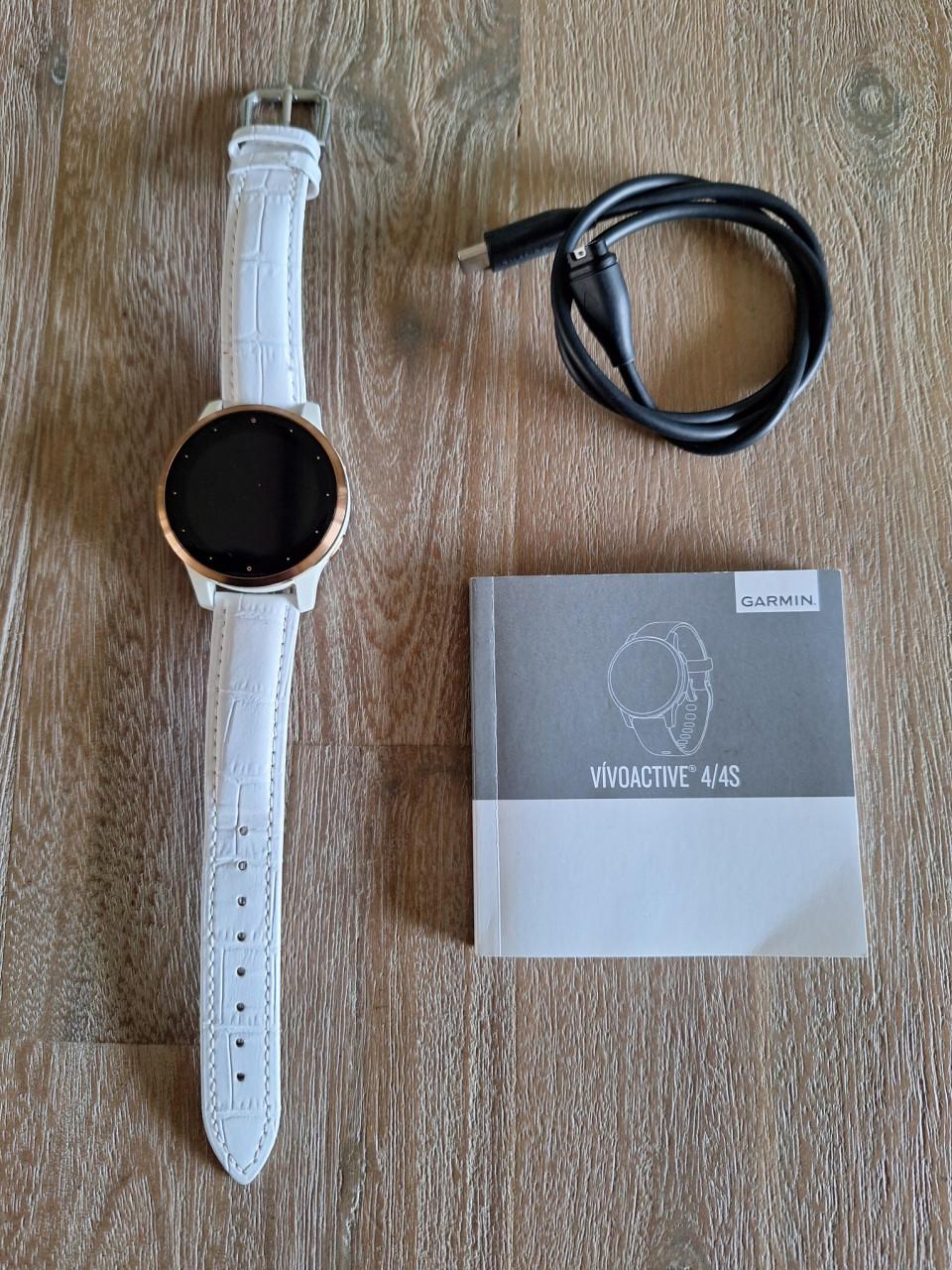 Smartwatch Garmin Vivo Active 4S