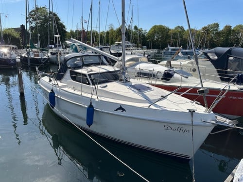 Kajuitzeiljacht Delphia 22 (Armor 660), hefkiel,  motordefect Nanni 14 pk