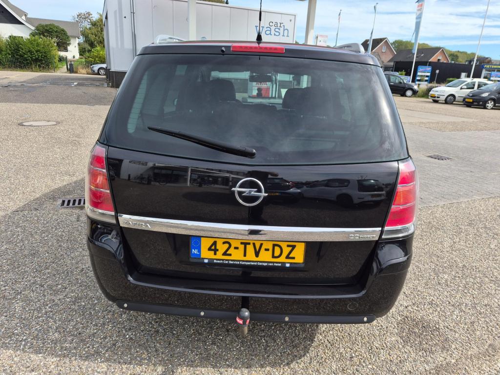 Opel Zafira 2.2 cosmo