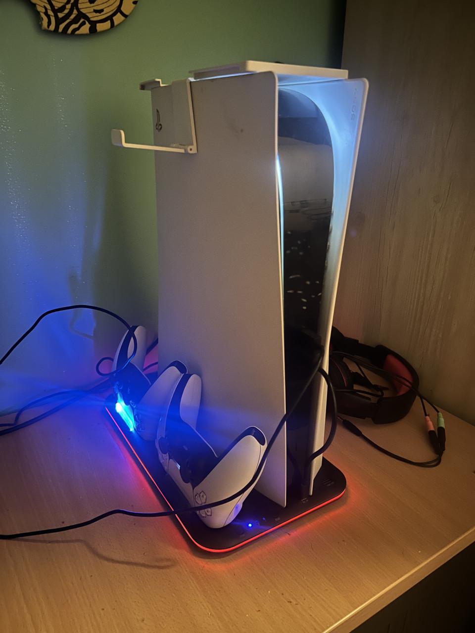 Ps5 met 2 controllers