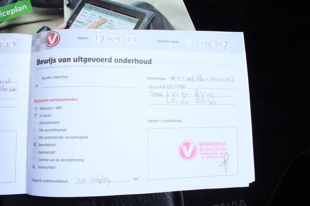 Skoda Octavia combi elegance business 1.4 tsi grt eleg bns