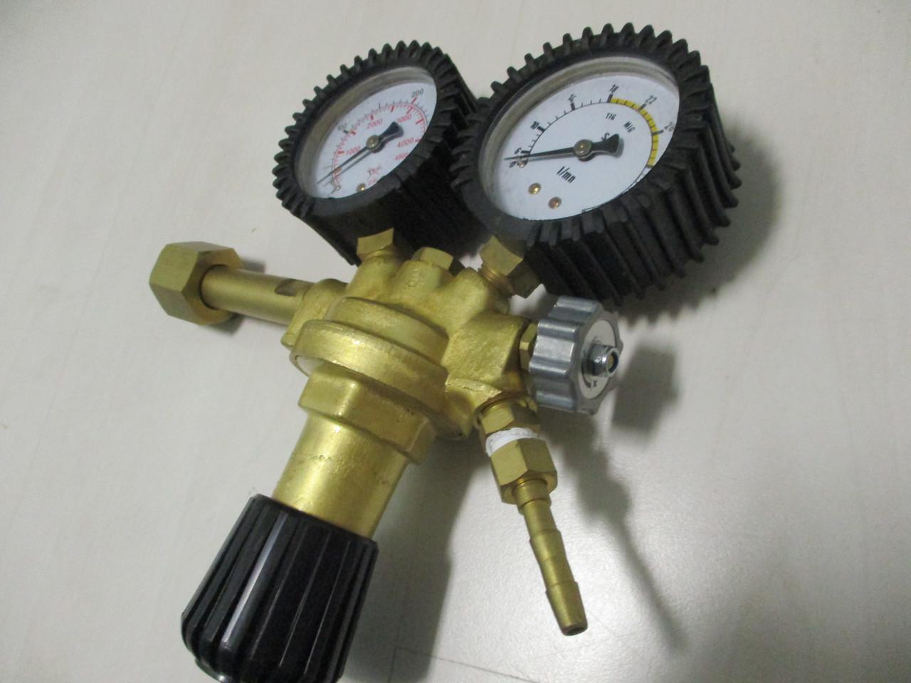 Gas reduceer toestel voor mig / mag lassen