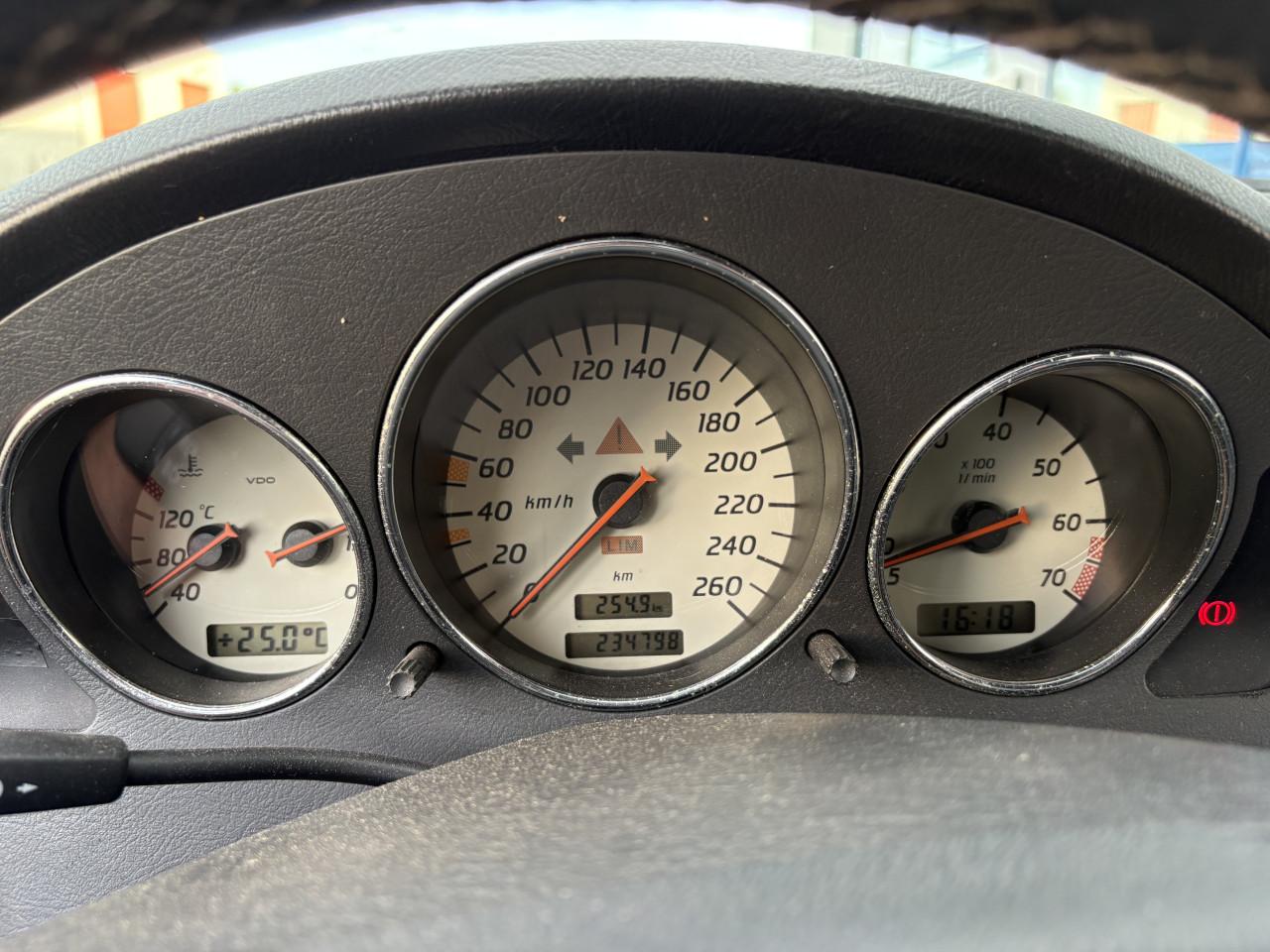 Mercedes Benz 200 SLK apk 8-2027