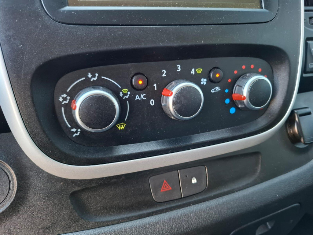 Renault Trafic 1.6 dci 95 t29 l1h1 comfort airco / cruise controle / navi /