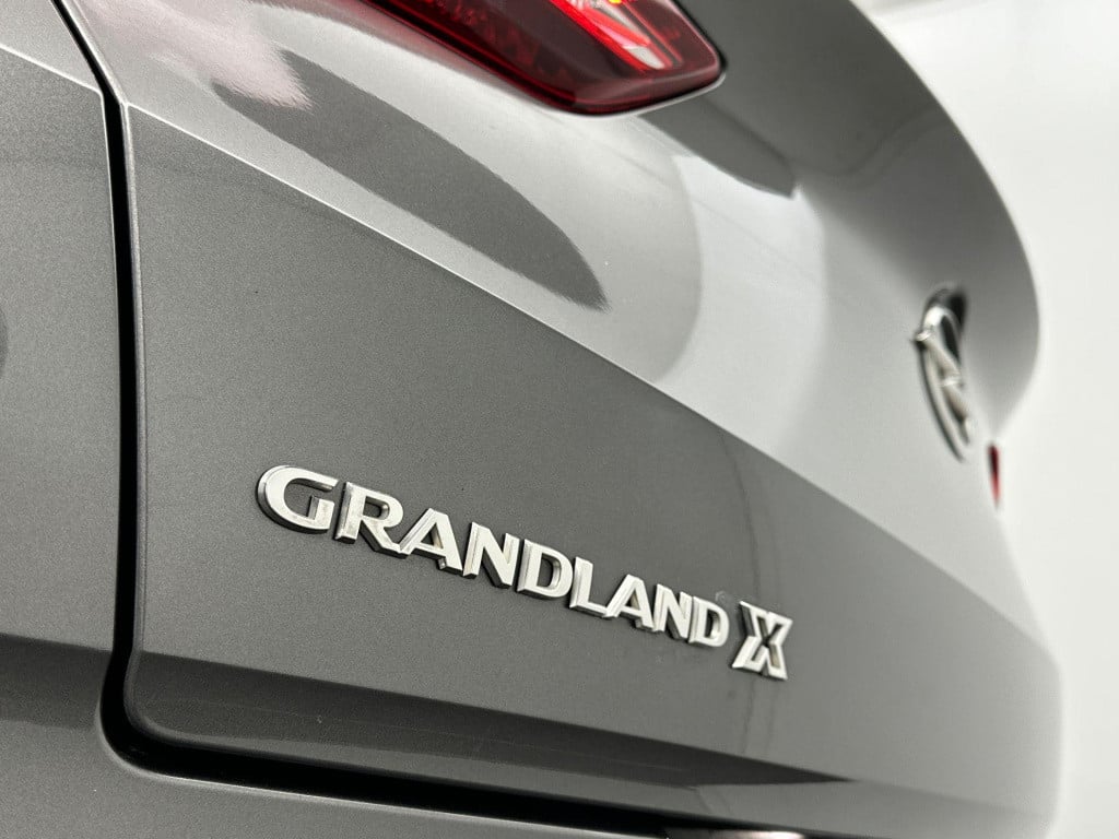 Opel Grandland X 1.2 turbo ultimate | lederen bekleding | stoel ventilatie 
