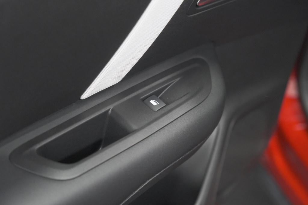 Citroen C4 1.2 hybrid 145pk max | 360 camera | adaptieve cruise control | n