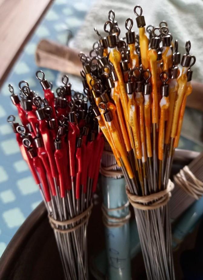 Wat verenstaal afhouders met gekleurt krimpkousje .