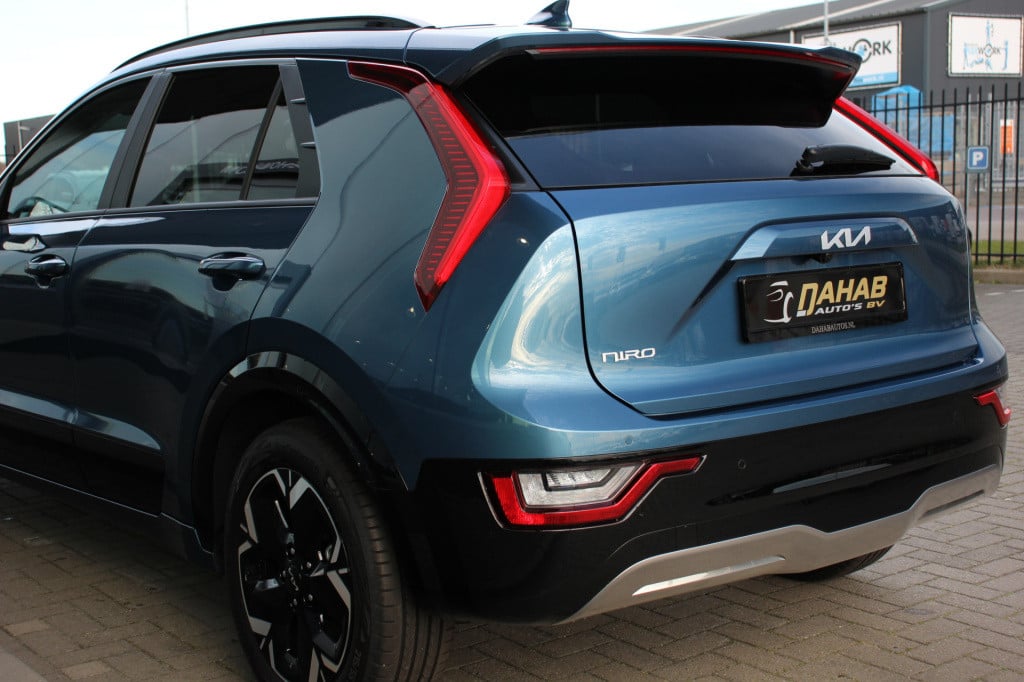 Kia E-niro dynamicplusline 64,8 kwh 204pk | achterruitrijcamera | stoel/stu