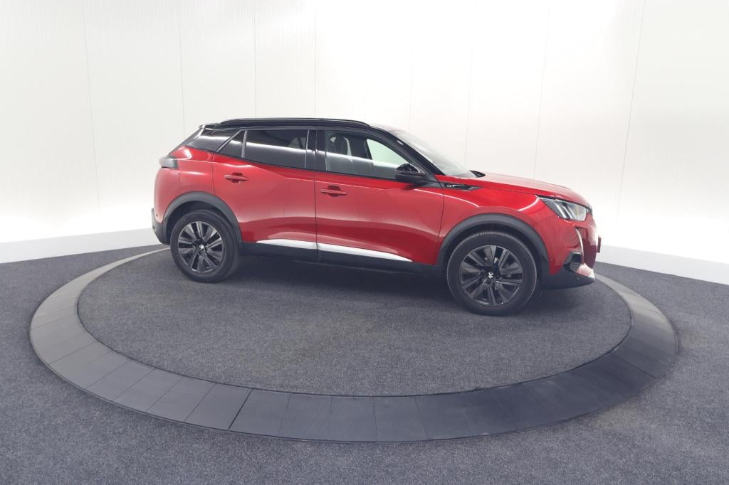 Peugeot 2008 puretech 130 gt pack | panoramadak | camera | adaptieve cruise