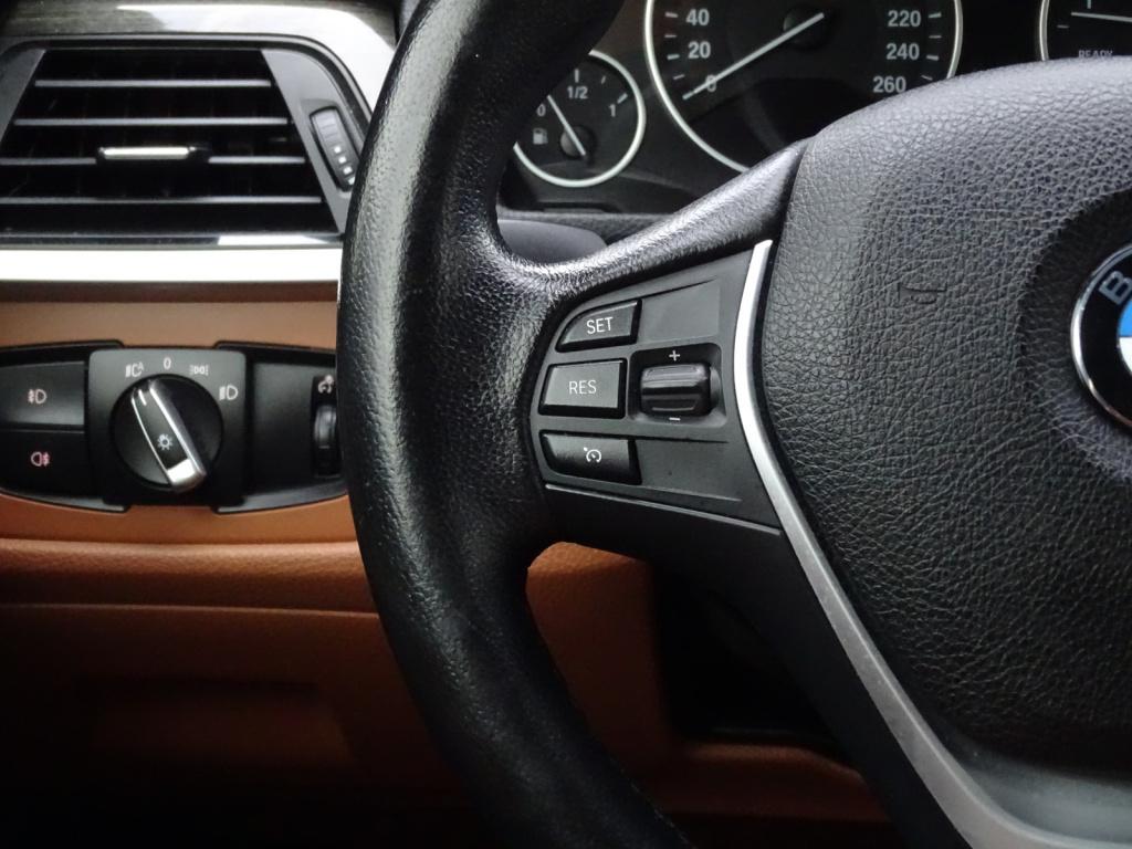 BMW 3-serie 320i high executive automaat | leder