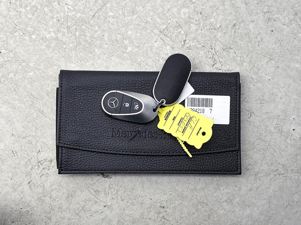 Mercedes-Benz Cla 250+ launch edition 85 kwh | multibeam led | panoramadak 