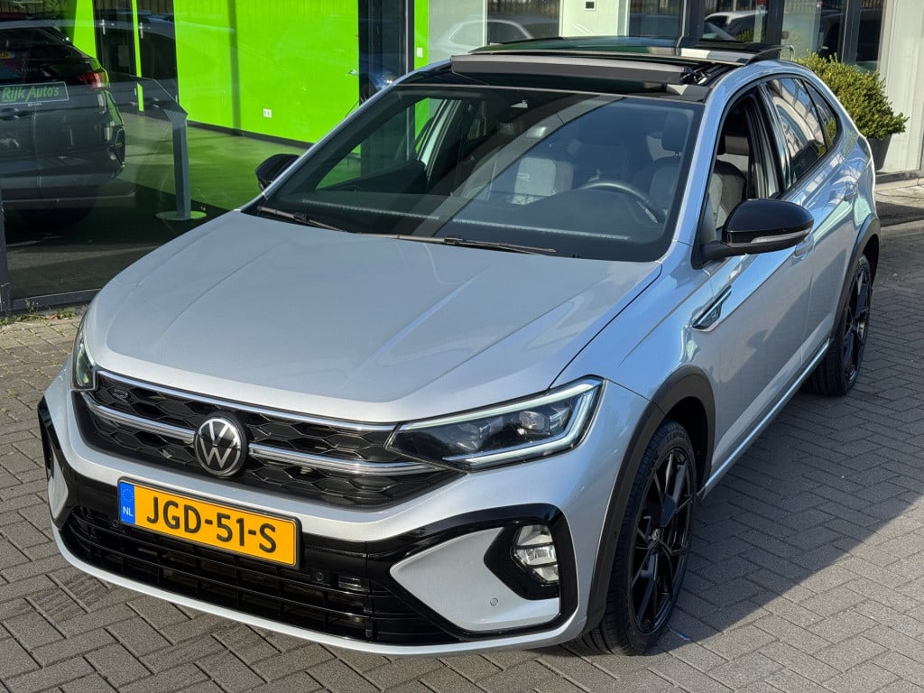 Volkswagen Taigo 1.0 tsi r-line * panoramadak * carplay * acc * clima