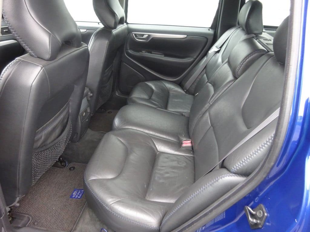 Volvo V70 cross country 2.4 t geartr. comf. 4wd automaat airco / stoelverw.
