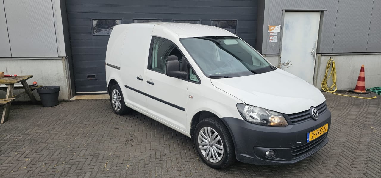 TE KOOP VOLKSWAGEN CADDY 1.6 TDI EURO 5 MET TREKHAAK MARGE AUTO