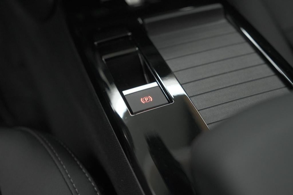 Citroen C4 1.2 hybrid 145pk max | 360 camera | adaptieve cruise control | n