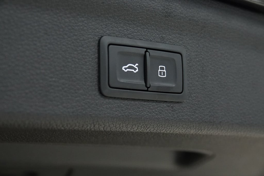 Audi Q3 1.5 tfsi | panoramadak | pdc |