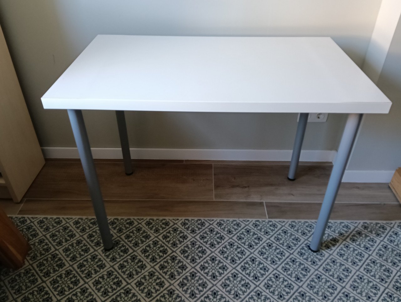 Bureau / tafel gratis afhalen