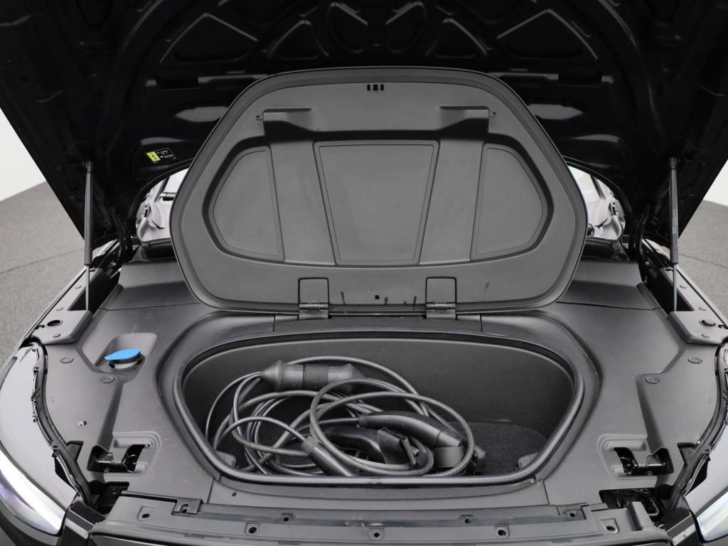 Volvo XC40 recharge core | automaat | apple carplay / android auto | virtua