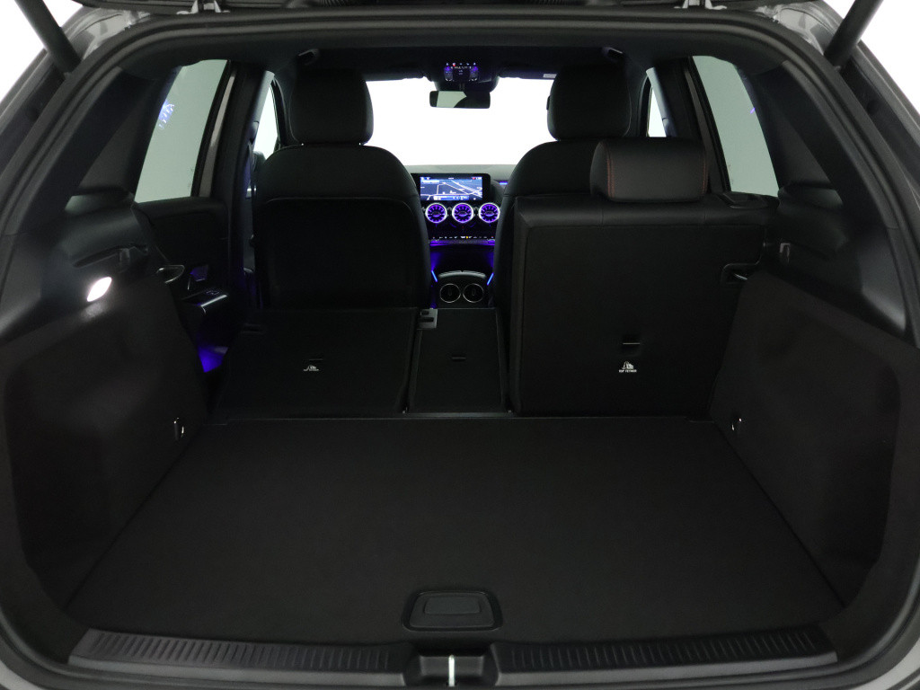 Mercedes-Benz B-Klasse 180 amg line limited edition | dodehoekassistent | p