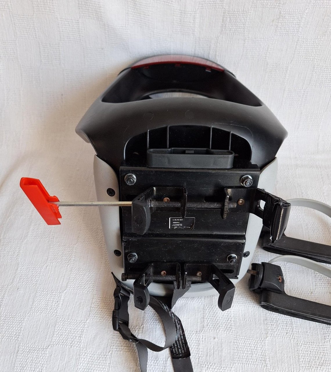 Thule Yepp fietsstoeltje (nieuw € 75,00)