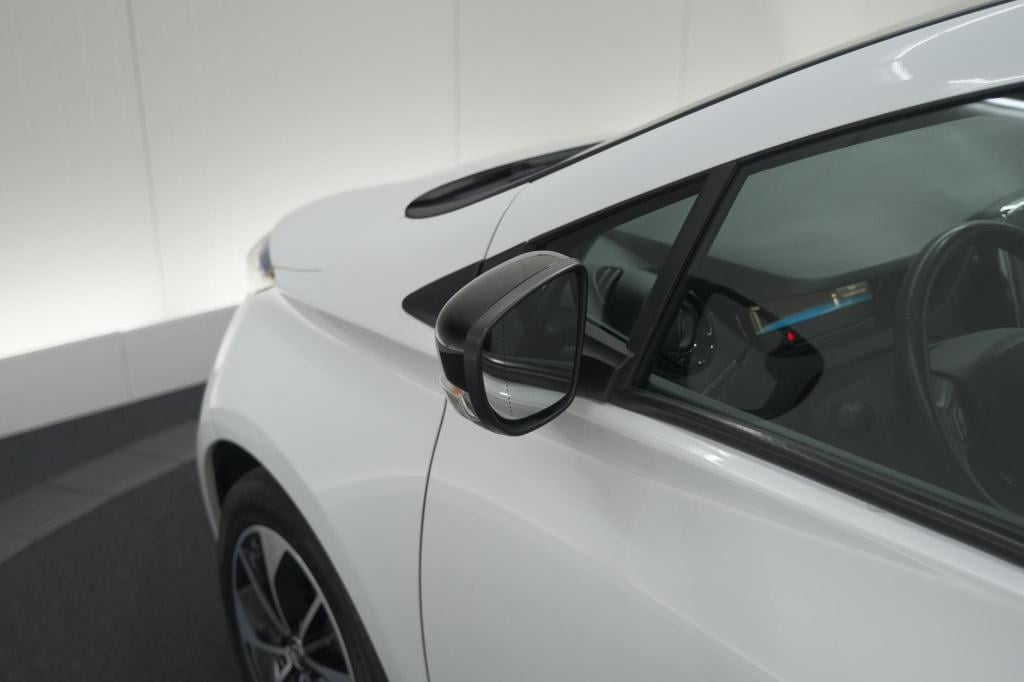 Renault Zoe q90 intens quickcharge 41 kwh | huuraccu | navigatie | parkeers