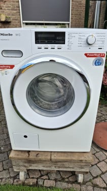 Miele wasmachine (gereserveerd)