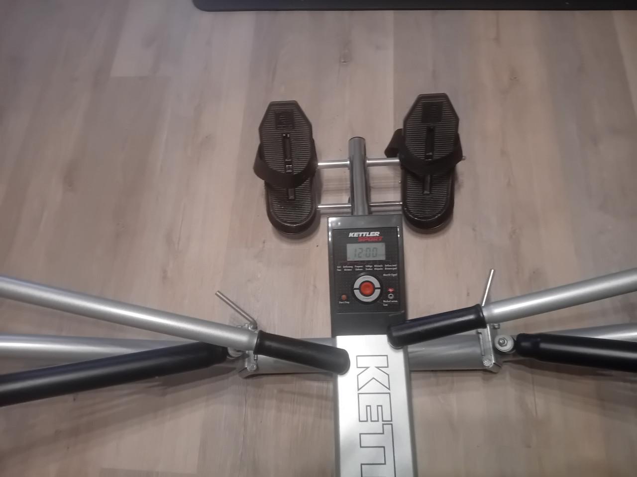 KettlerHometrainer en roeimachine