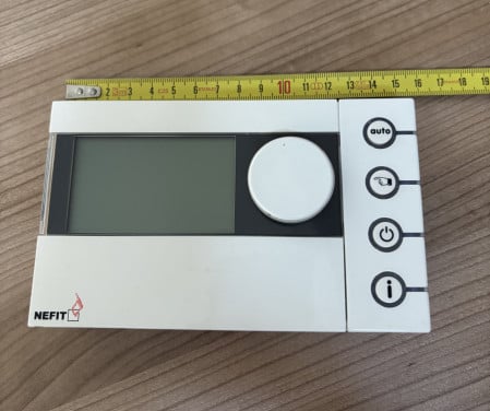 Nefit thermostaat klok