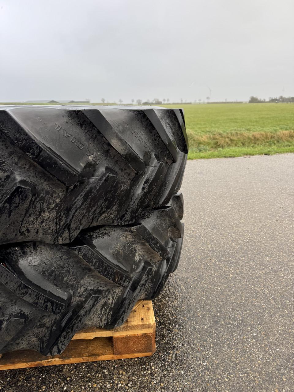 13.6 R38 Good year banden