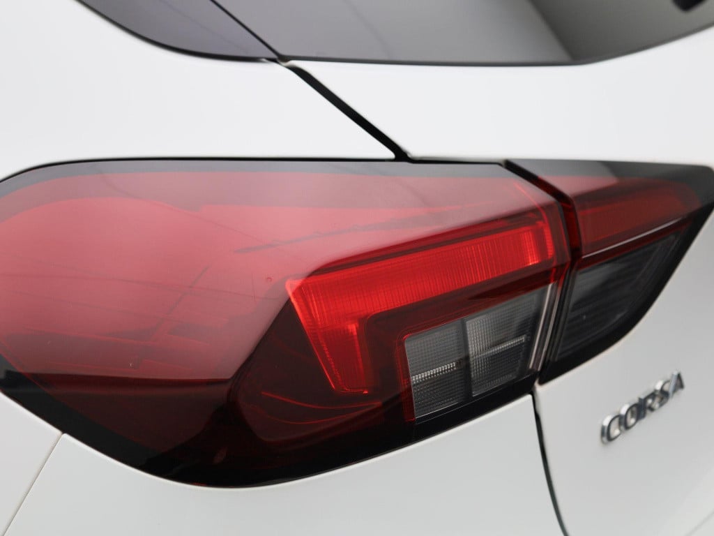 Opel Corsa 1.2 elegance | automaat | navigatie | apple carplay / android au