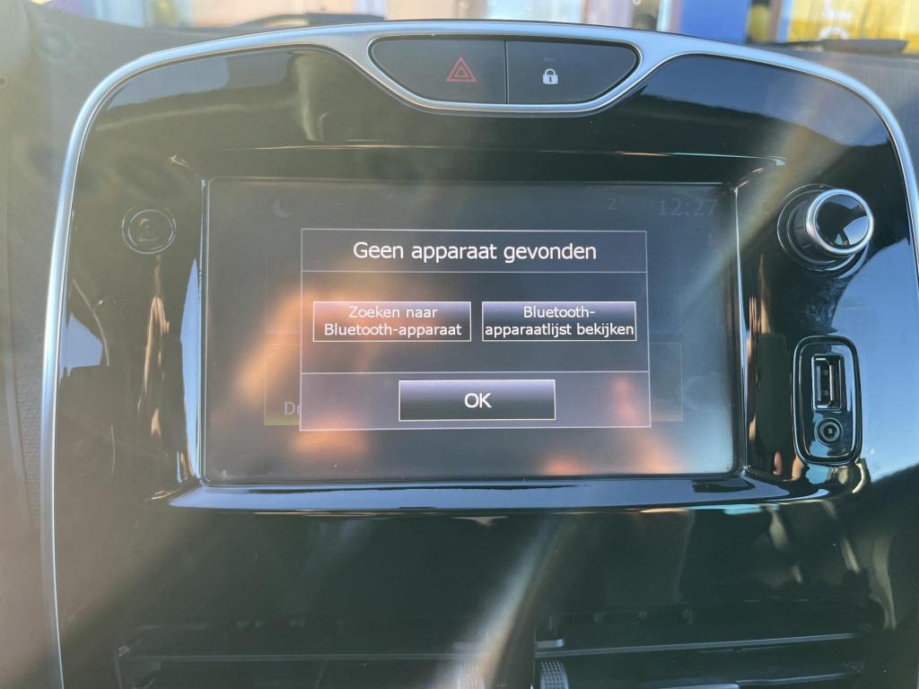 Renault Clio 0.9 tce limited | cruise control | airco | trekhaak | navigati