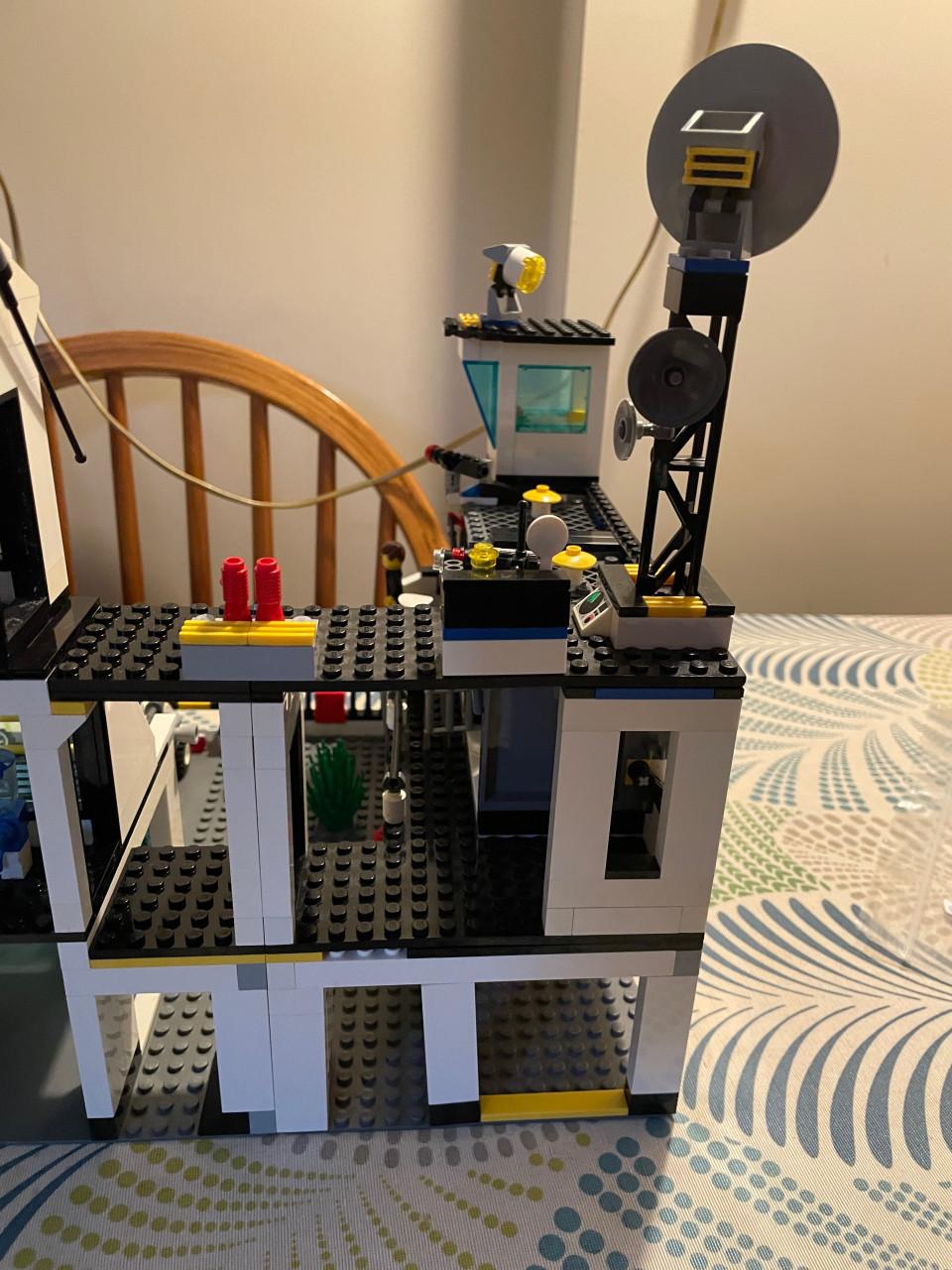 Lego City: Politiebureau 7744