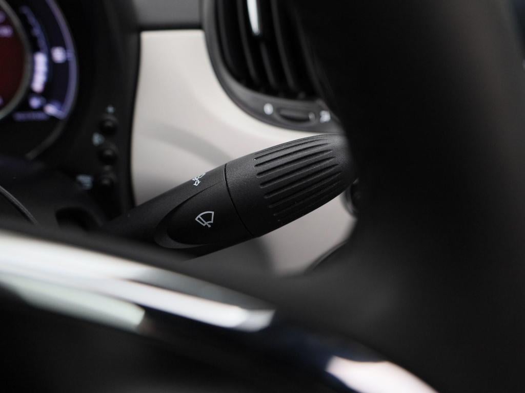 Fiat 500 C 1.0 hybrid star | cabrio | parkeer sensoren | dab | bluetooth | 