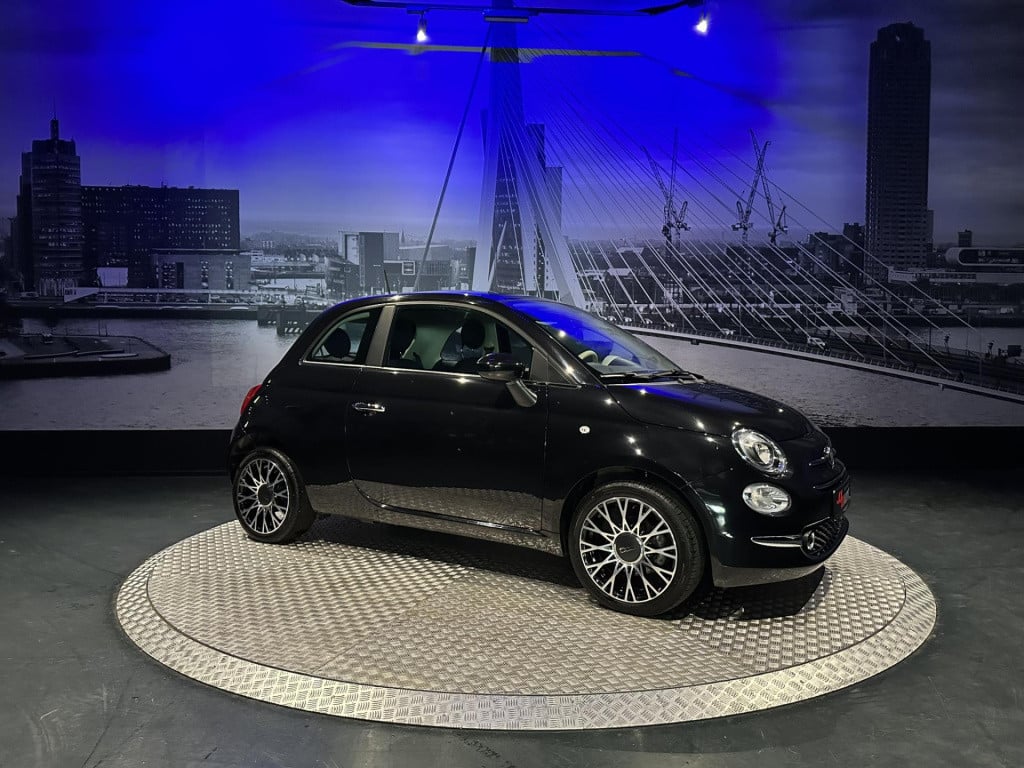 Fiat 500 1.0 hybrid dolcevita 1.0 hybrid *panoramadak*applecarplay*clima*