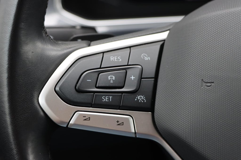Volkswagen T-roc (gp) 1.5 tsi style 150pk dsg7