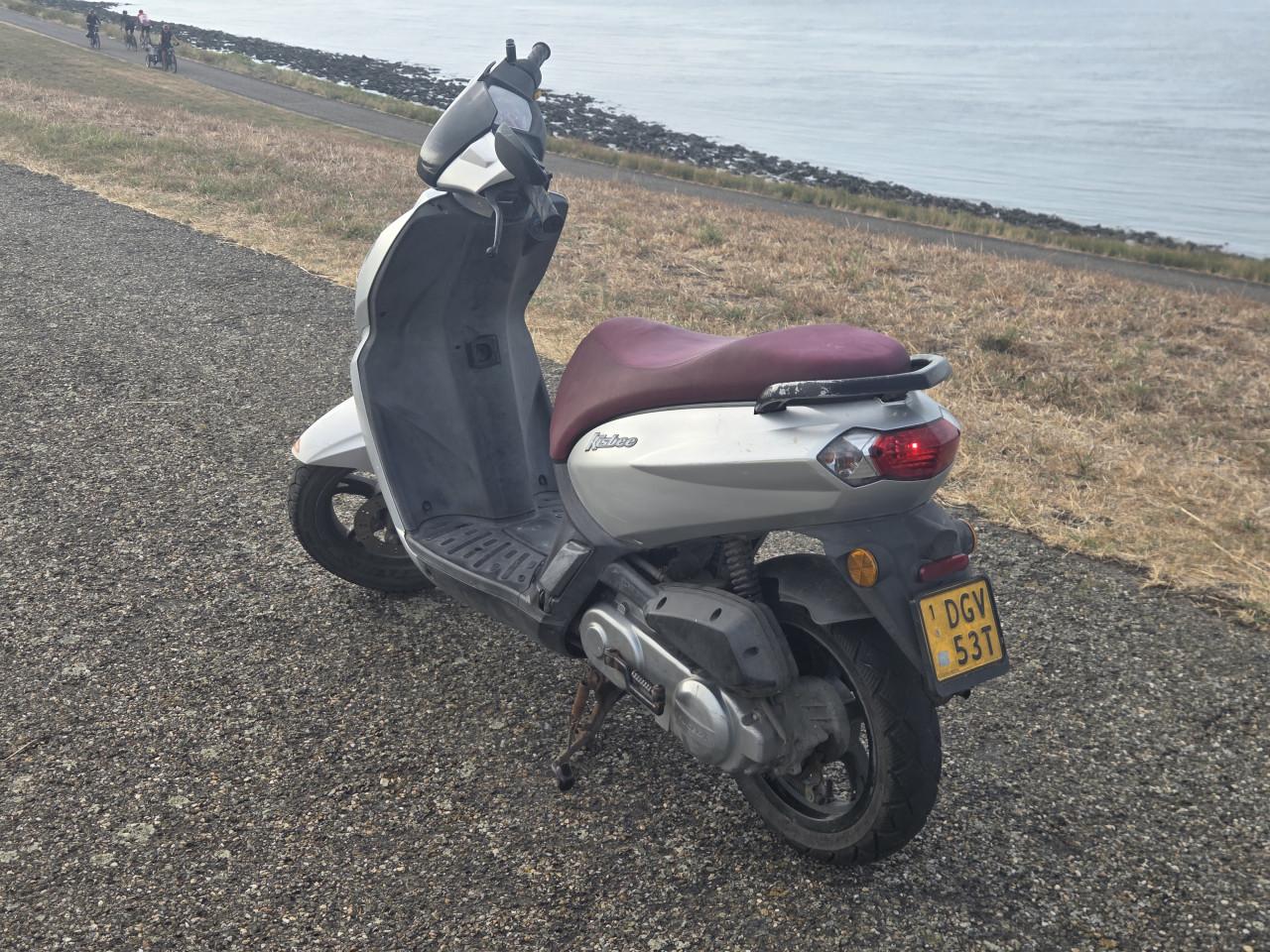 Peugeot Kisbee