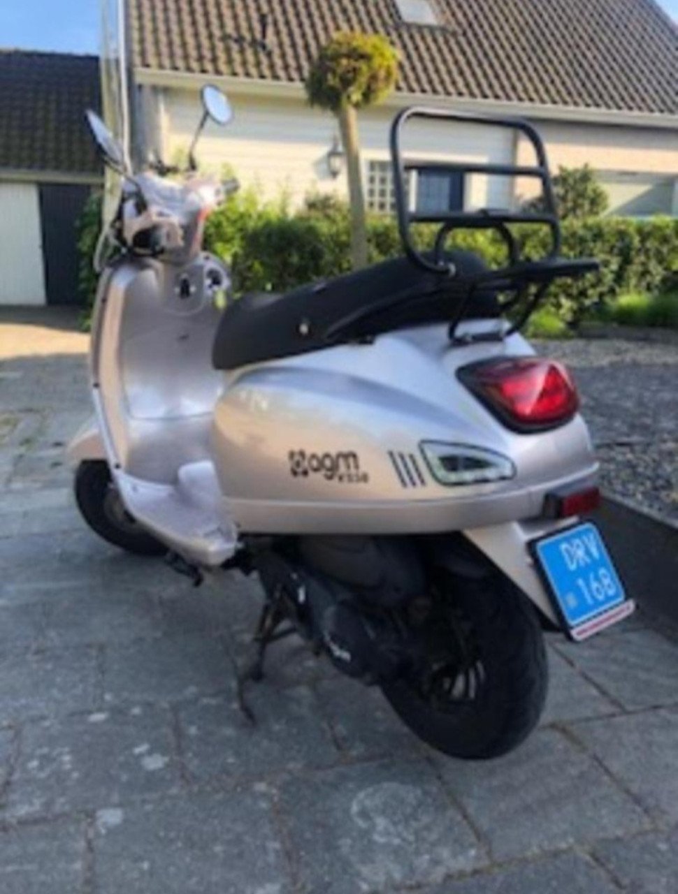 AGM snorscooter bwjr 2018