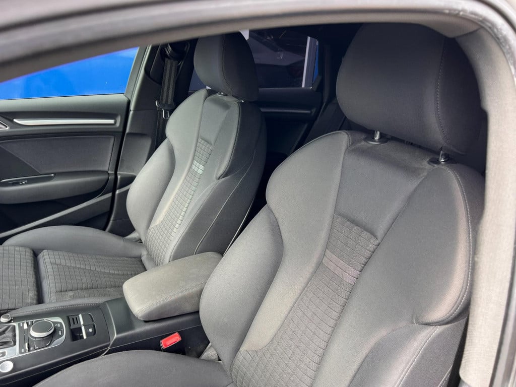 Audi A3 limousine 1.4 tfsi cod ambition pro line plus automaat, navi enz...
