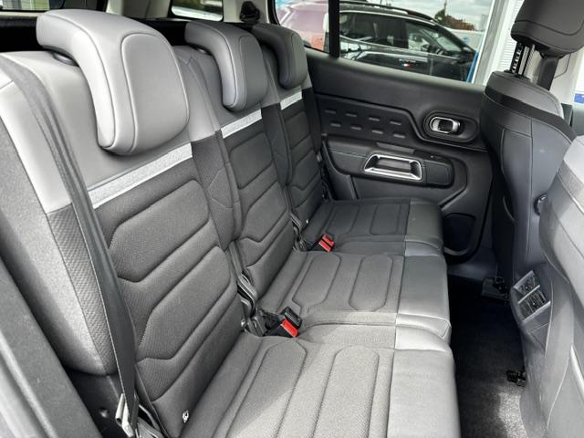 Citroen C5 Aircross 1.6 plug-in hybrid 180pk eat8 feel trekhaak | apple car